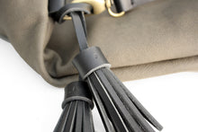 Load image into Gallery viewer, Susy Leather shoulder bag made of italian leather dark grey personalized with your initials