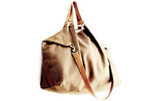 Load image into Gallery viewer, Weekend bag canvas and leather shoulder bag, brown. Personalized bag with name