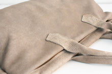 Load image into Gallery viewer, Silvie Leather crossbody bag, SHOULDER BAG with handles made of italian taupe leather