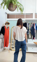 Load image into Gallery viewer, Be Genuine top