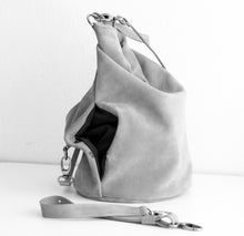 Load image into Gallery viewer, Cleo CONVERTIBLE BACKPACK, leather backpack, made of  italian leather, Taupe color.