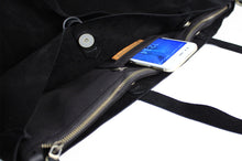 Load image into Gallery viewer, Anita TOTE bag, Shoulder bag made of black leather personalized with your name