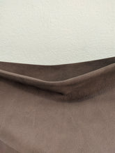 Load image into Gallery viewer, Leather CROSS-BODY bag made of italian leather.  Rose Bag