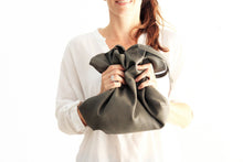 Load image into Gallery viewer, Leather tote bag, SHOULDER BAG made of italian leather grey. Mia leather shoulder bag