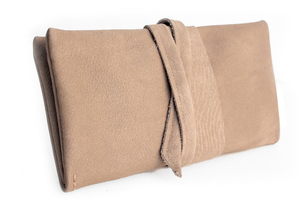 Wallet Cris, leather wallet color light brown, taupe leather wallet for women. Cris LEATHER WALLET